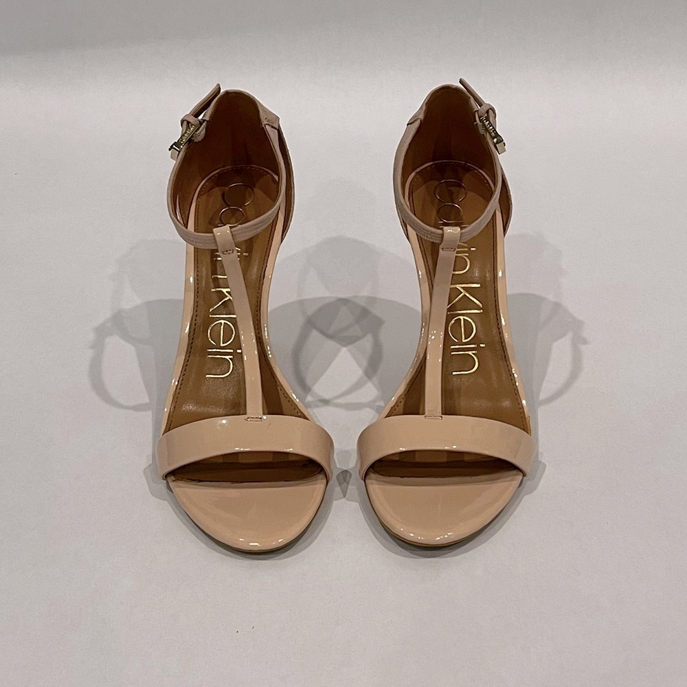 Calvin Klein T-Strap Nude Patent Heel 9.5
